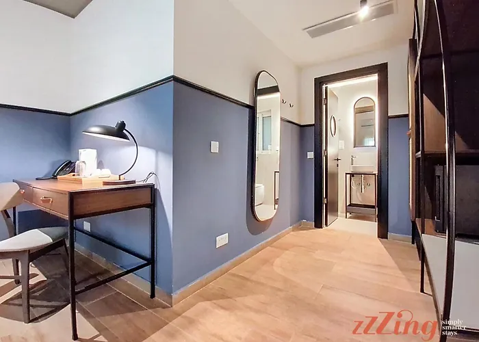 South 32 By Zzzing 3* Birżebbuġa