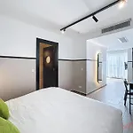 South 32 By Zzzing 3* Birżebbuġa