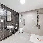 Hotel South 32 By Zzzing Birżebbuġa