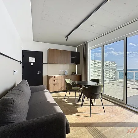 Hotel South 32 By Zzzing Birżebbuġa