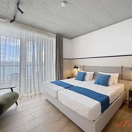 호텔 South 32 By Zzzing 3*