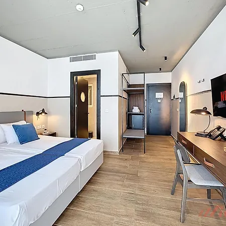 South 32 By Zzzing 3*