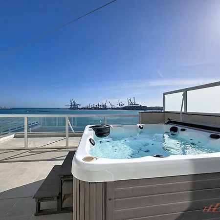 South 32 By Zzzing Hotel Birżebbuġa