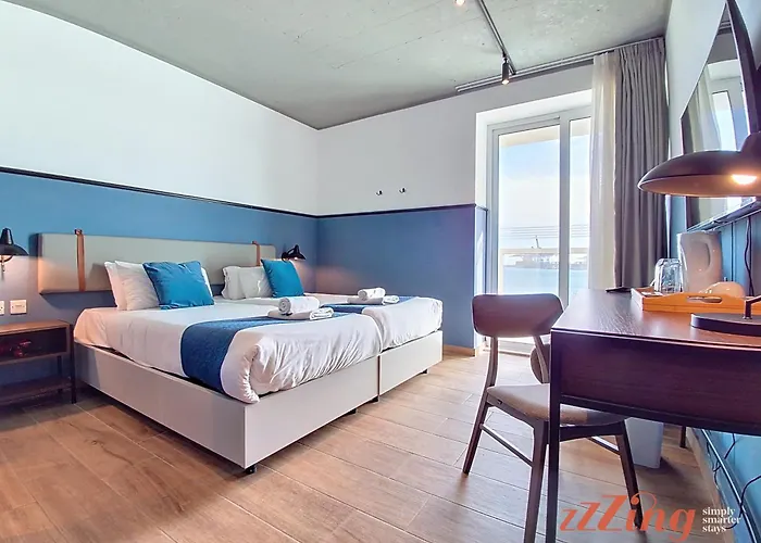 South 32 By Zzzing Hotel Birżebbuġa