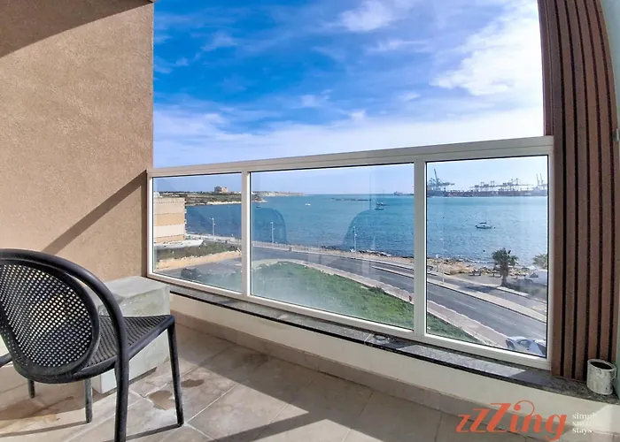 Hotel South 32 By Zzzing Birżebbuġa