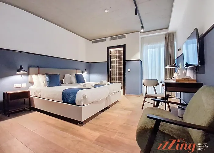 South 32 By Zzzing Birżebbuġa