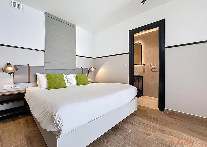 Hotel South 32 By Zzzing Birżebbuġa