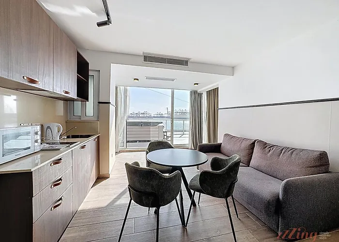 South 32 By Zzzing 3*