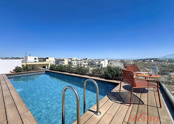 South 32 By Zzzing Birzebbuga